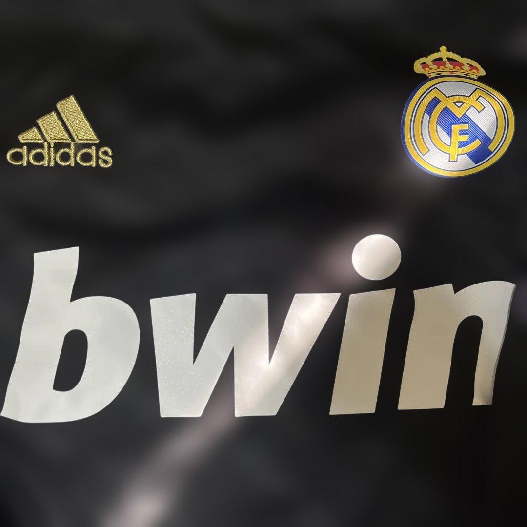 Real Madrid Kaka 8番 シャツ 黒 adidas
