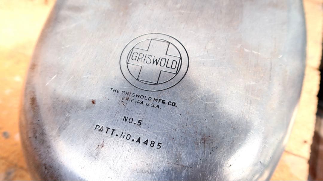 Griswold ビンテージ　アルミ製　ダッチオーブン