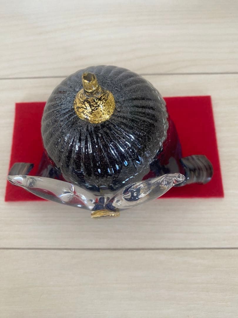 ガラス製　　兜　　小樽　　大正硝子館