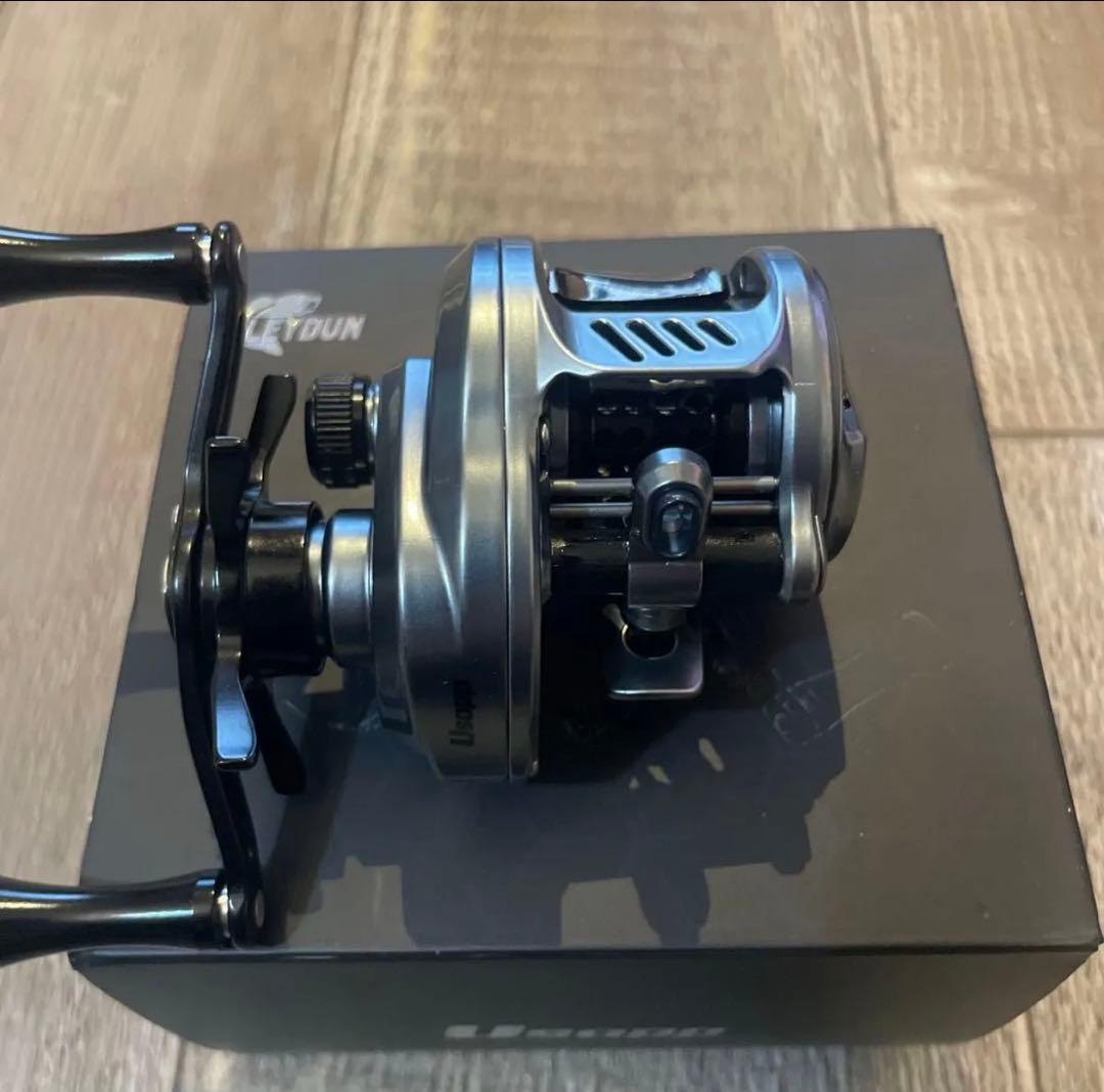 新品　右巻きLEYDUN Usopp bfs 渓流　giu99 ダイワ シマノ