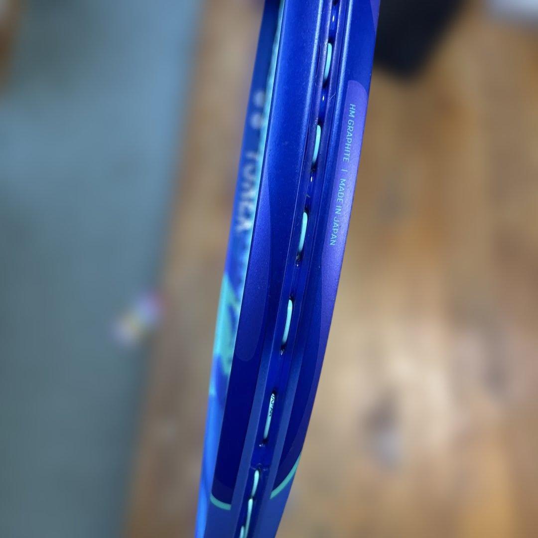 YONEX Ezone 100 テニスラケット(G2)