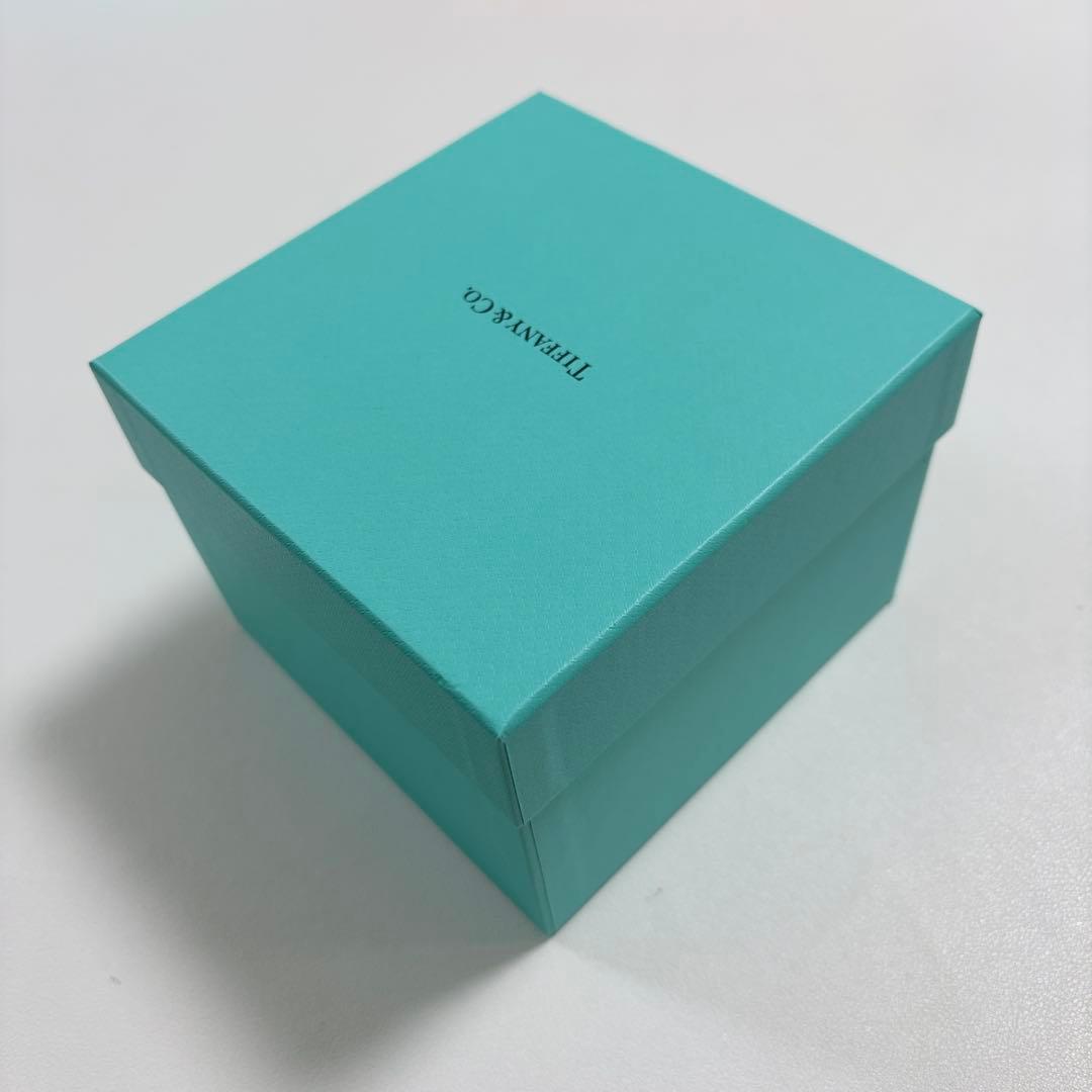 ティファニー　現行品　時計　ケース　空箱　ギフトボックス　最新仕様