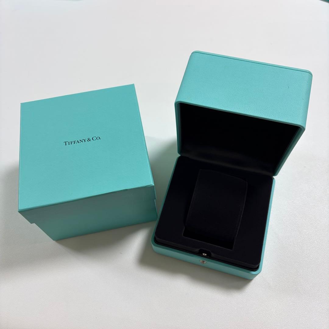ティファニー　現行品　時計　ケース　空箱　ギフトボックス　最新仕様