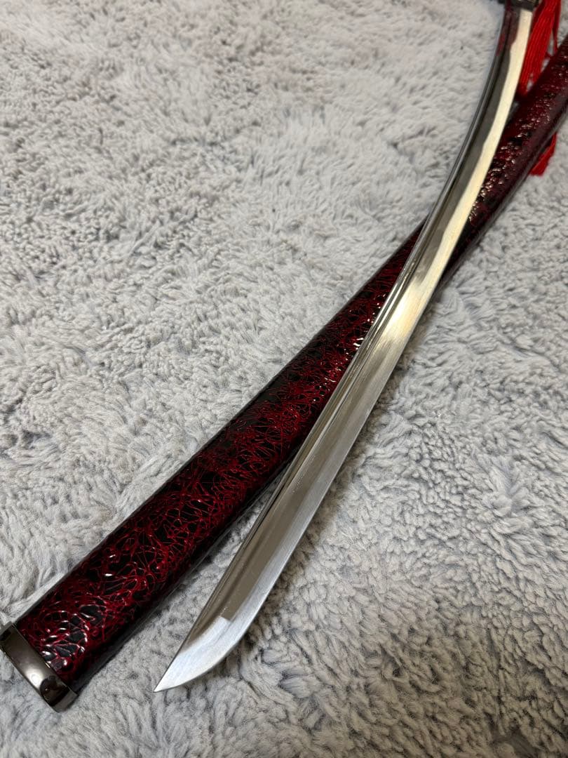 赤い柄の鋼製刀　1113 模造刀 赤 レッド アンティーク 美術品