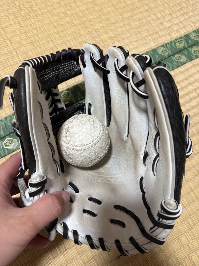 ハイゴールド　軟式グローブ