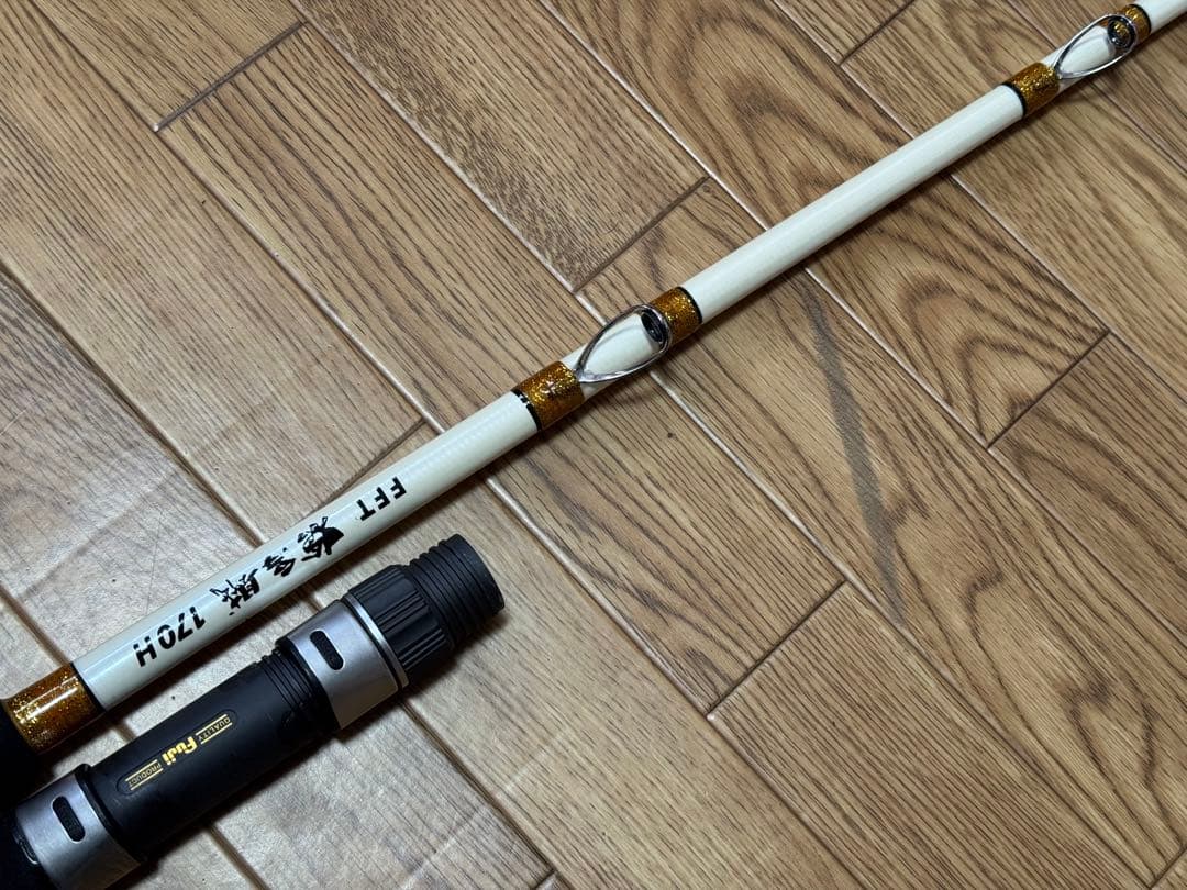 FFTヤリイカ170H（金ラメ）