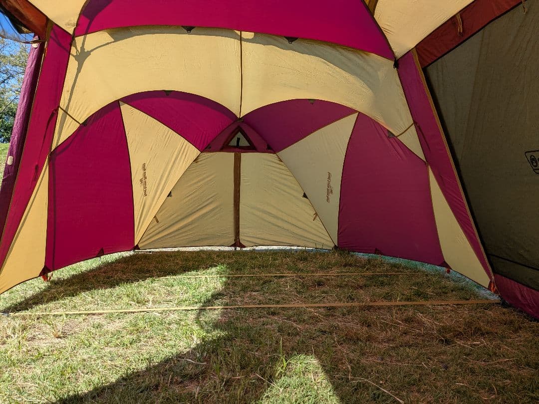 コールマン　ラウンドスクリーン2ルームハウス（バーガンディ）ツールームテント
