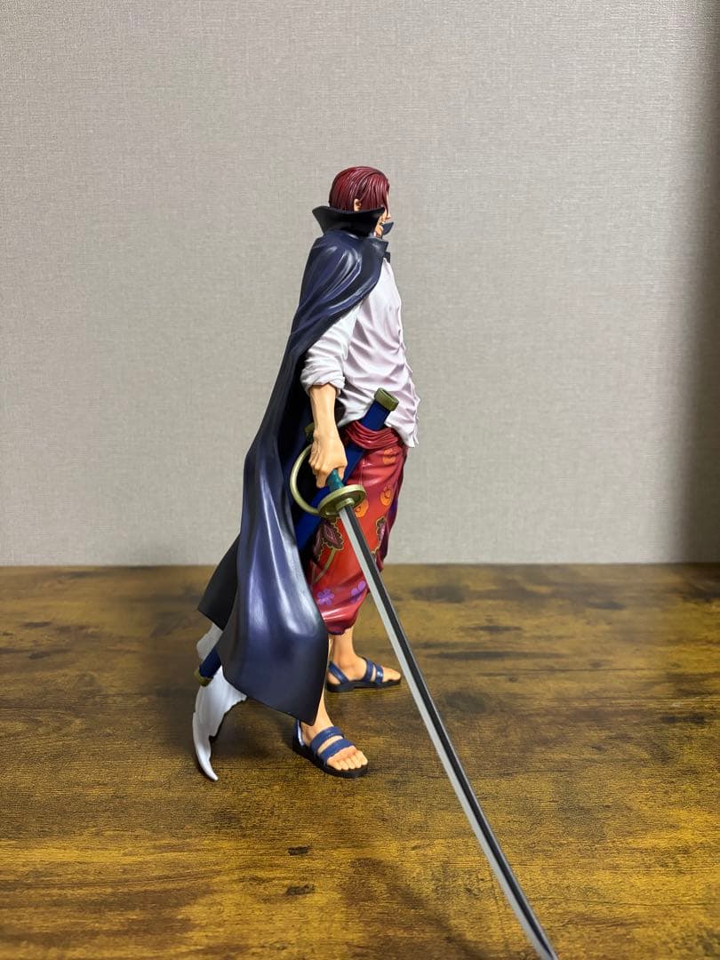 ワンピース　バンプレくじ　A賞　シャンクス