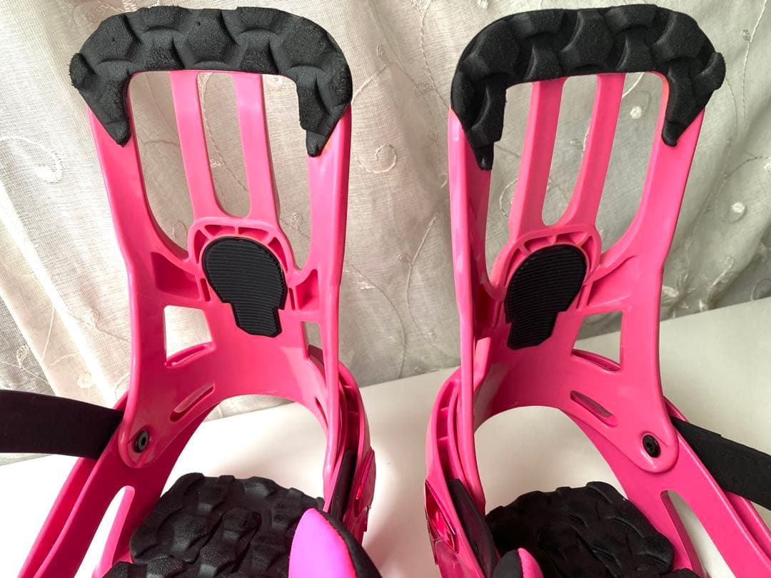 SALOMON rhythmスノーボードビンディング