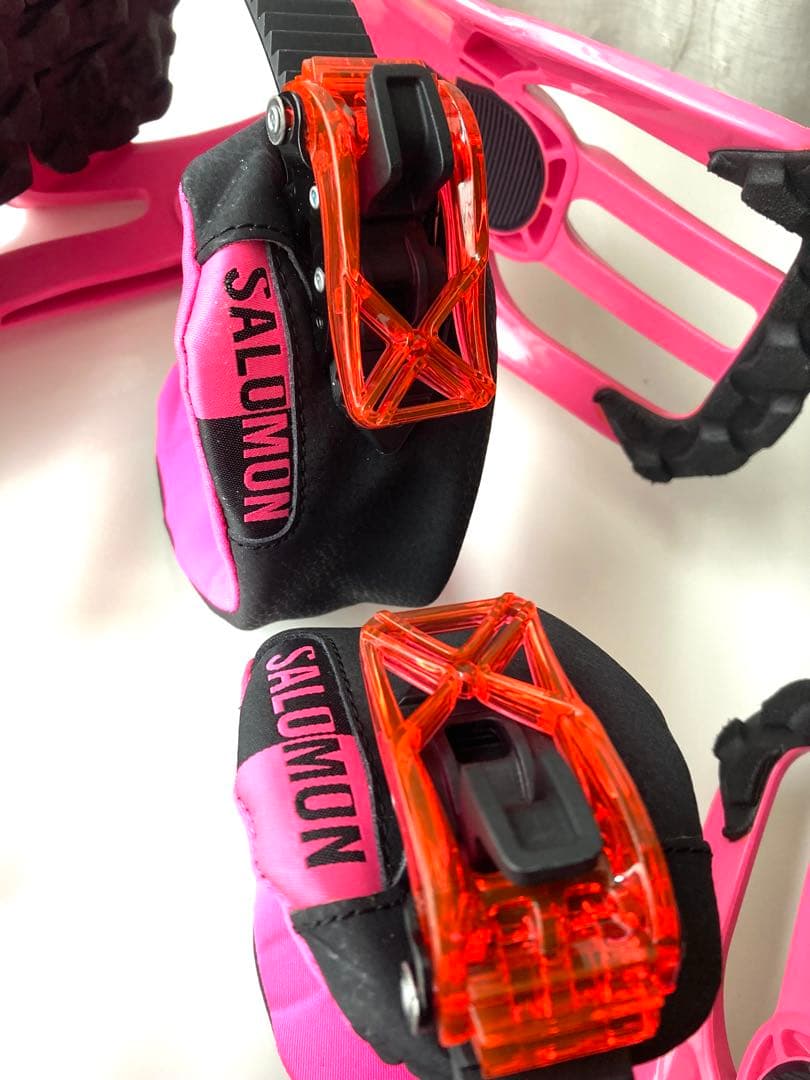 SALOMON rhythmスノーボードビンディング