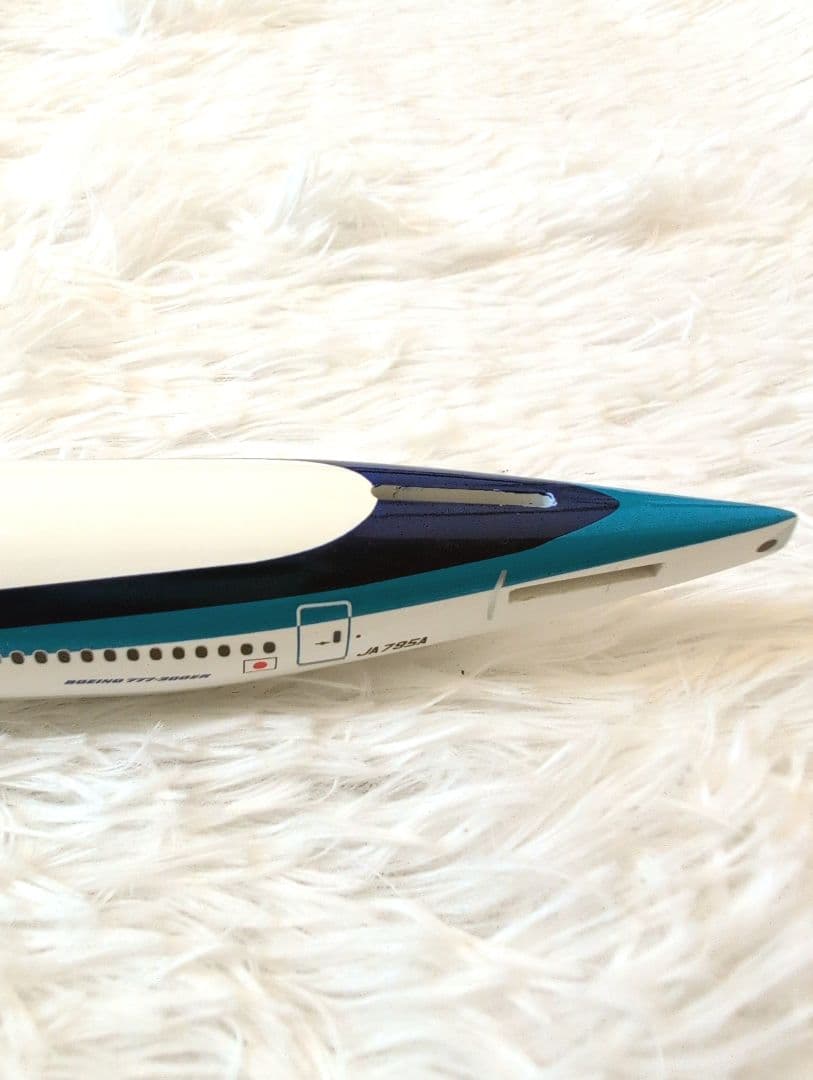 全日空商事 ANA 1/200 777-300 モデルプレーン
