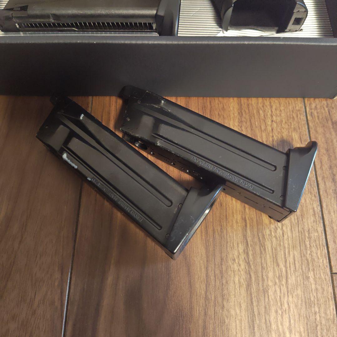 東京マルイ H&K USP COMPACT ガスガン　予備マガジン２本付き