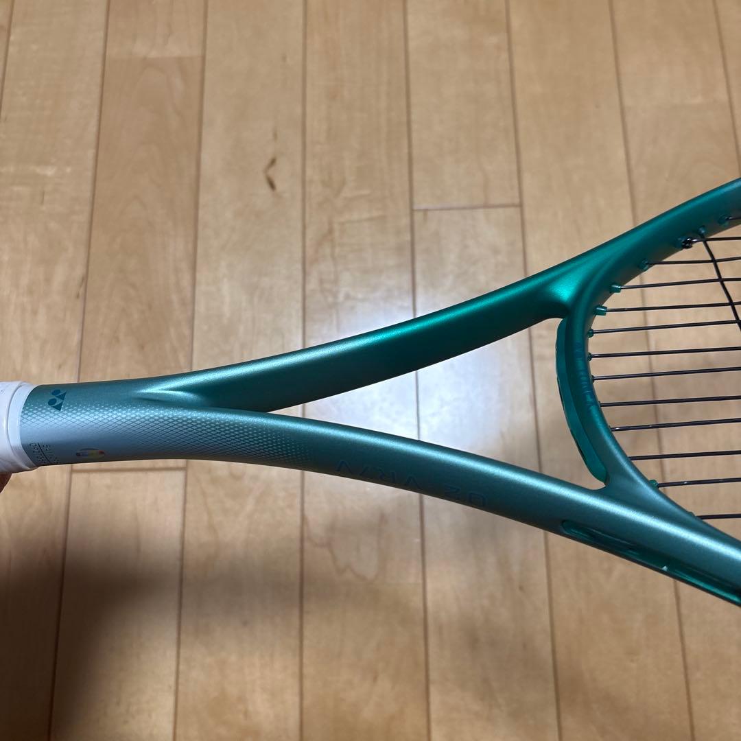 YONEX ボルトレイジ7V 02-VR7V UL1
