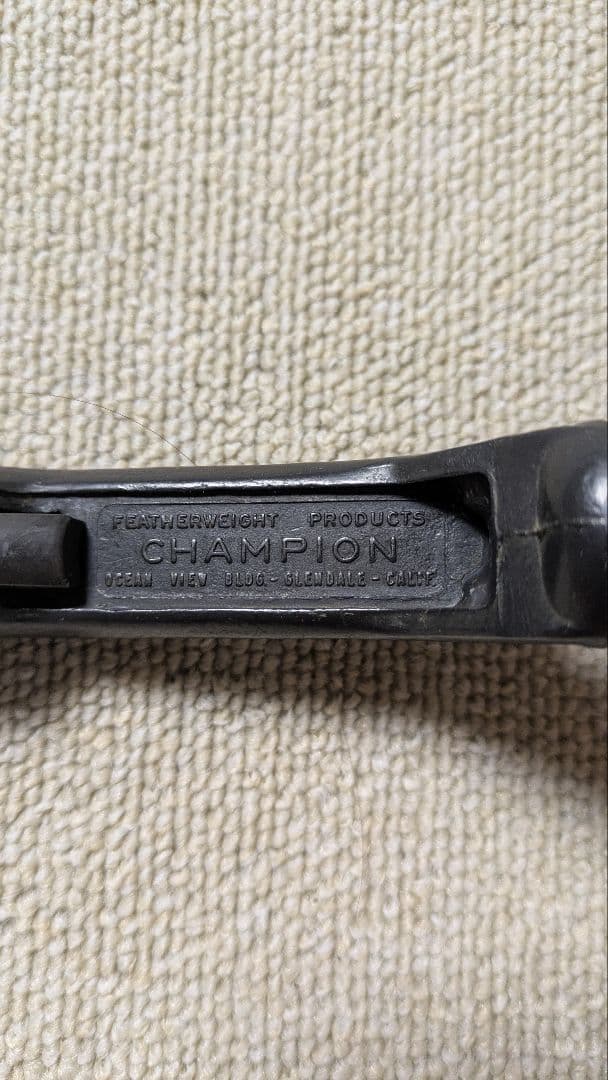 フェザーウェイトチャンピオングリップ