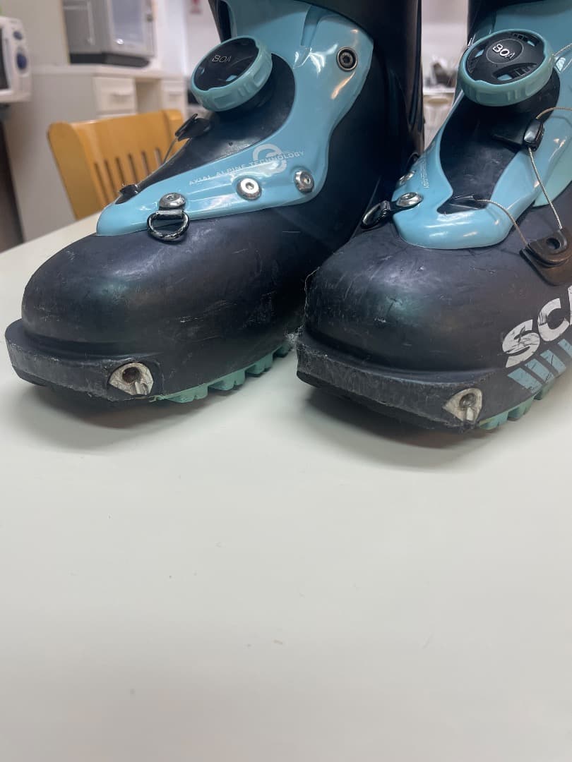 SCARPA F1 スキー用ブーツ 女性用