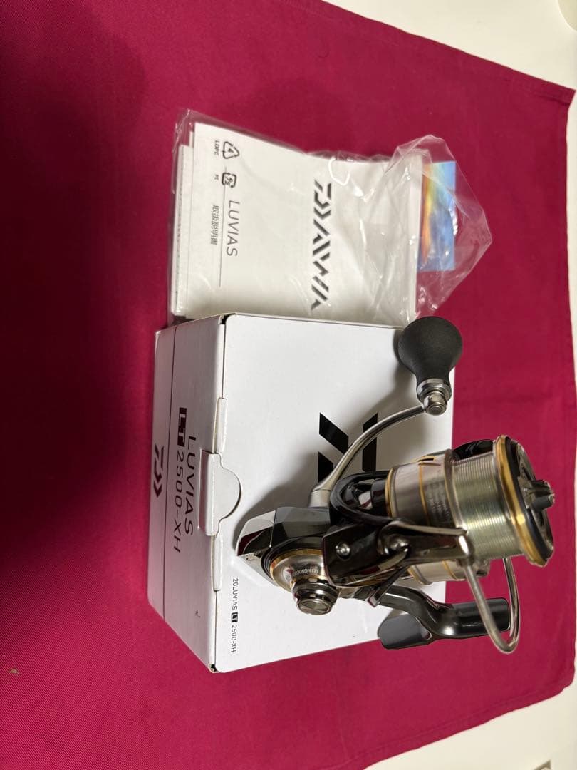 ダイワ ルビアス LT2500-XH RCSハンドルカスタム ハイギア 箱付