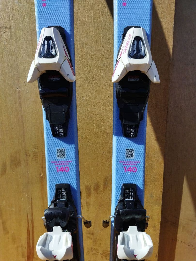 アトミック　ATOMIC REDSTER　140 GL ピンク 青　スキー　板