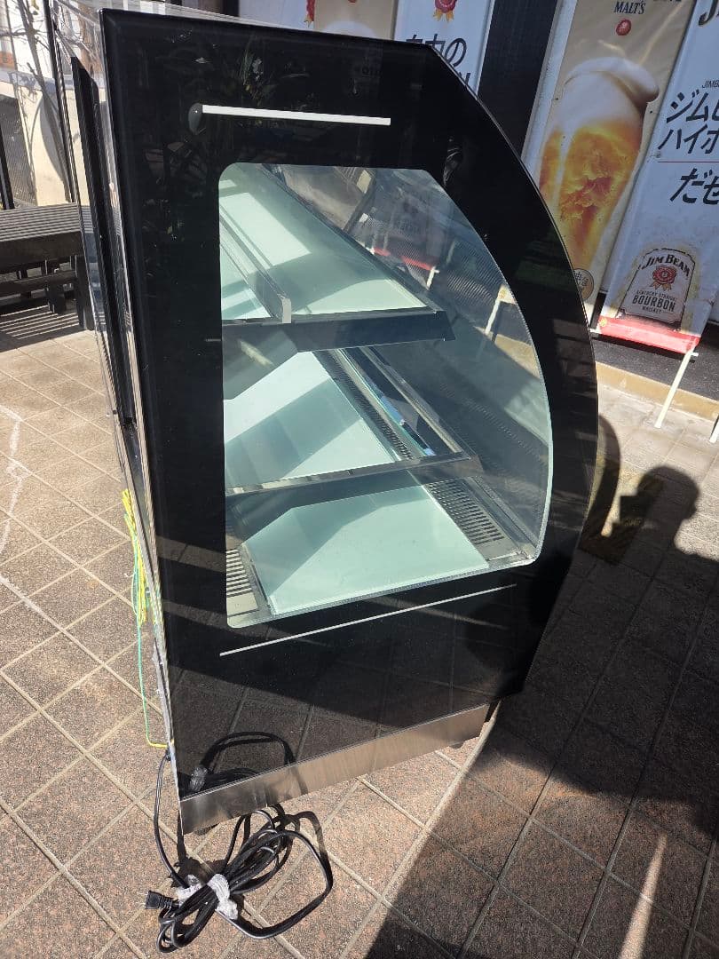 大型ショーケース ステンレススチール製　ラウンド型