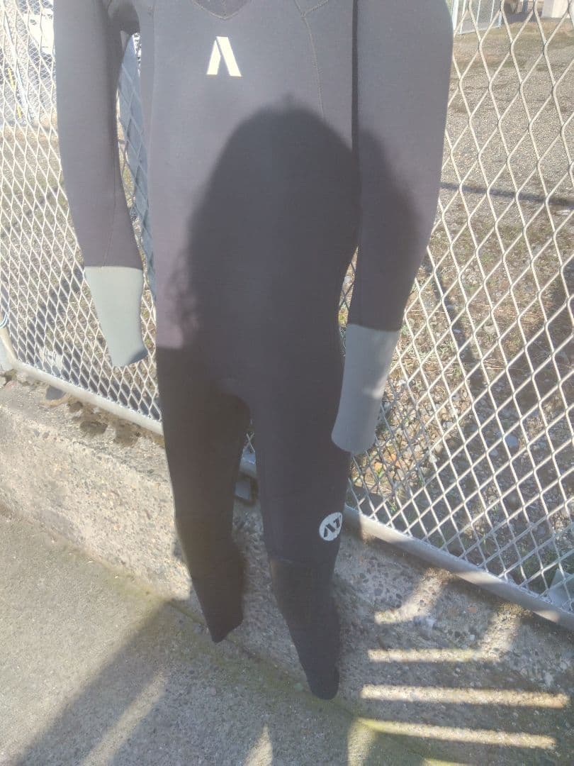 エアタイト　ネックエントリー　セミドライ　М〜ML程度 ウェットスーツ　リング付