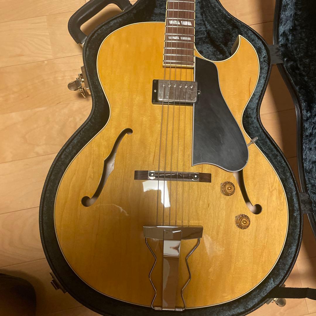 アーチトップトリビュート　AT105M フルアコ