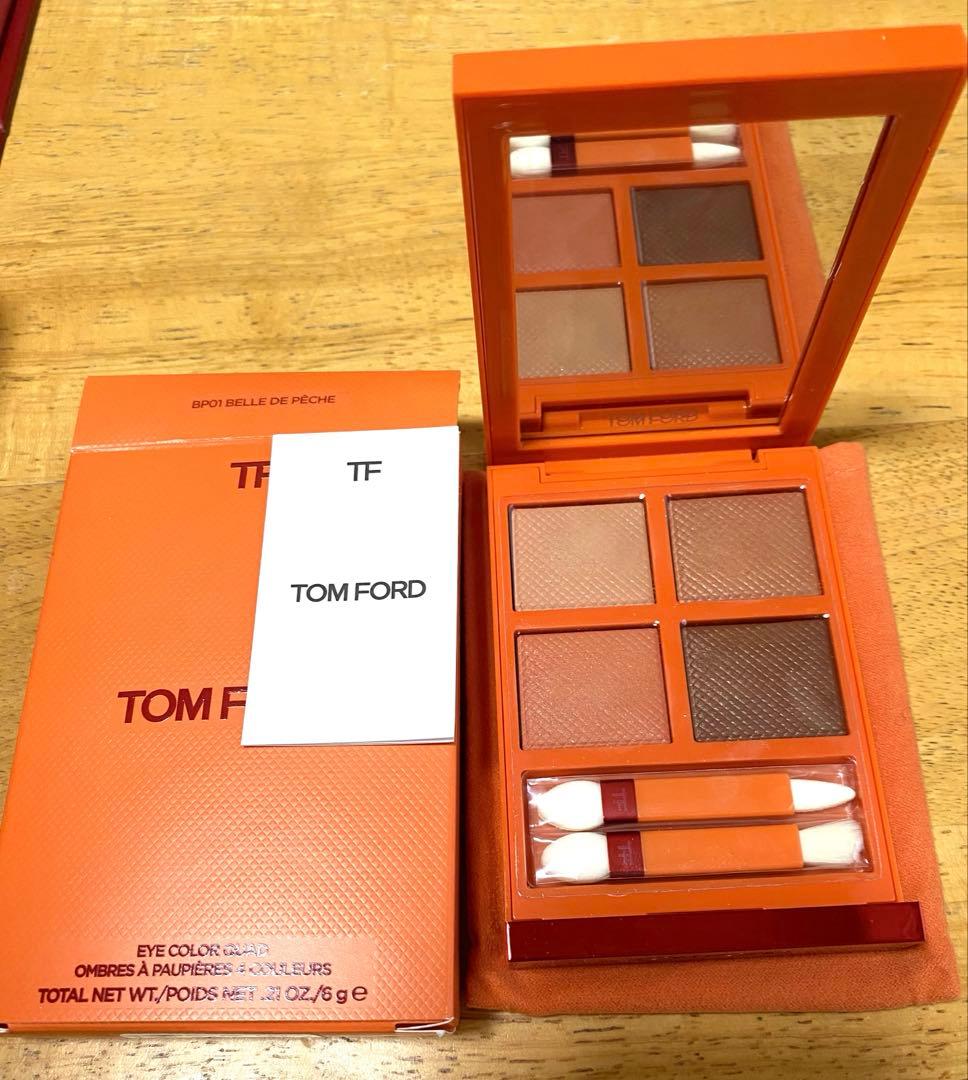 TOM FORD ハート型ギフトボックス