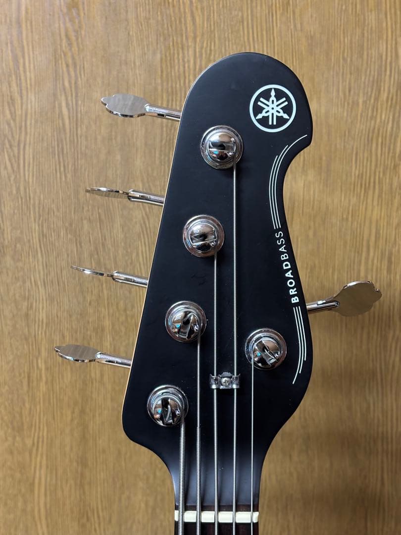 YAMAHA BB235 ヤマハ 5弦ベース