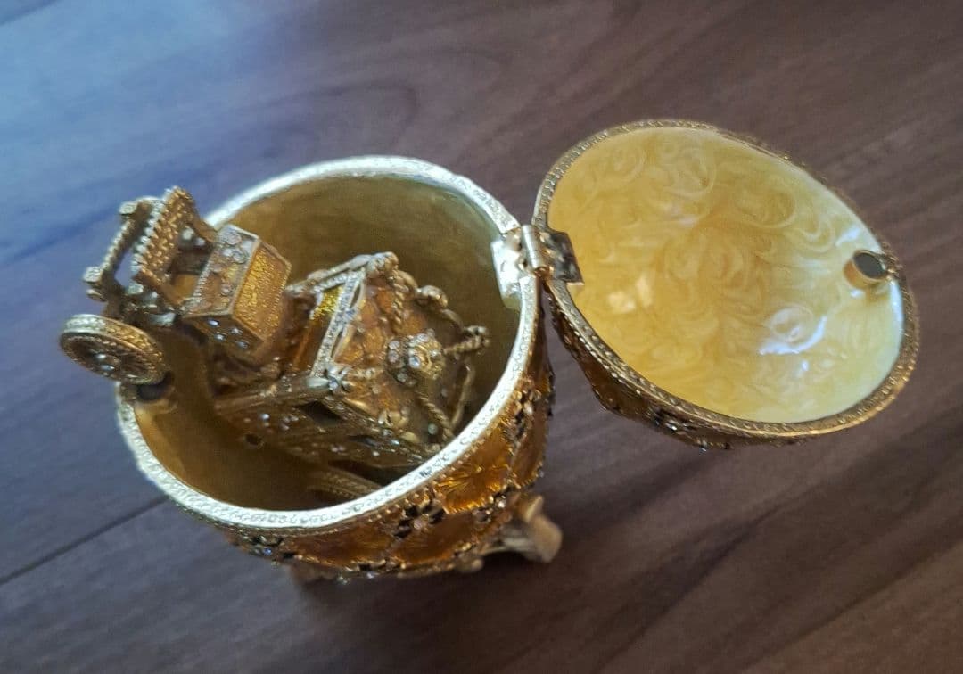 イースターエッグ