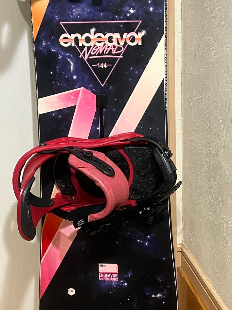 軽量バイブリット！カービンググラトリ最適！エンデバー　144cm FLUXバイン