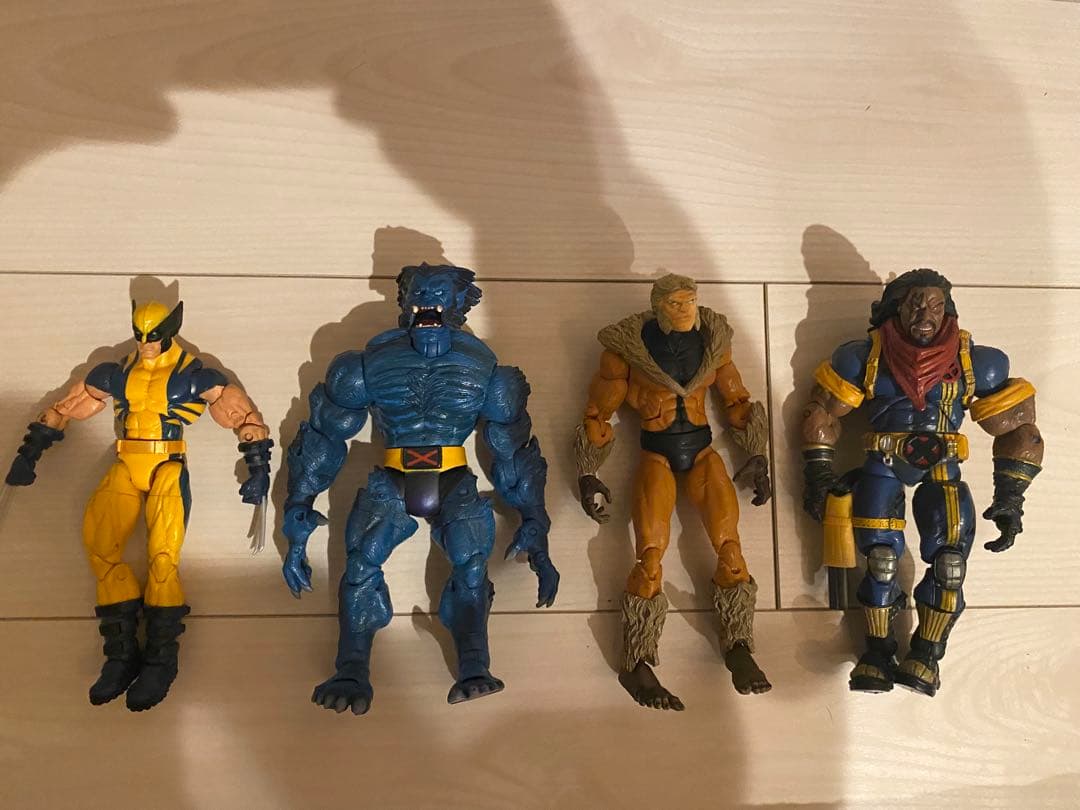 マーベルレジェンド　X-MEN 4体セット　プレミア品