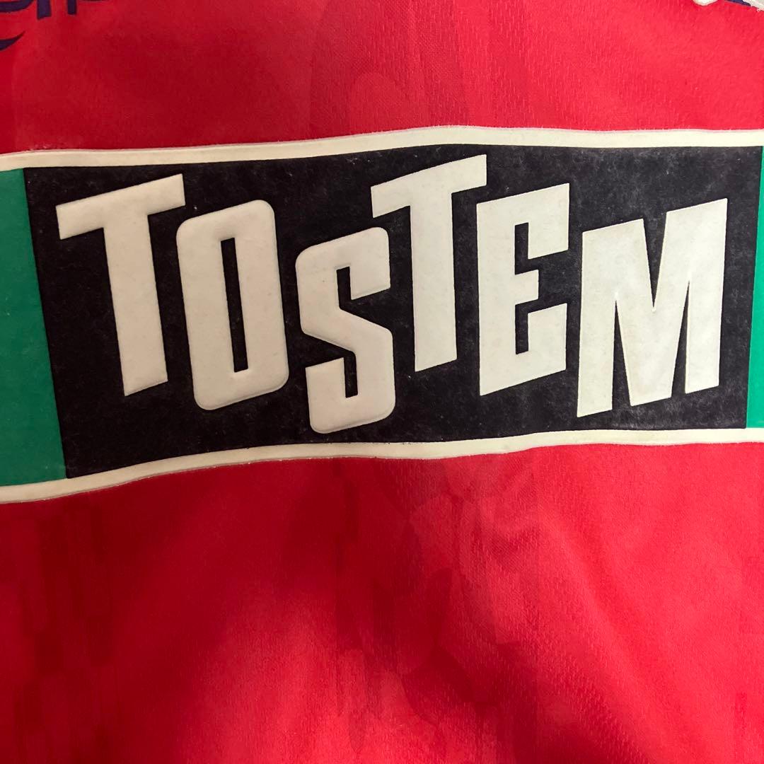 鹿島アントラーズの1997年モデルのサイン入りユニフォーム