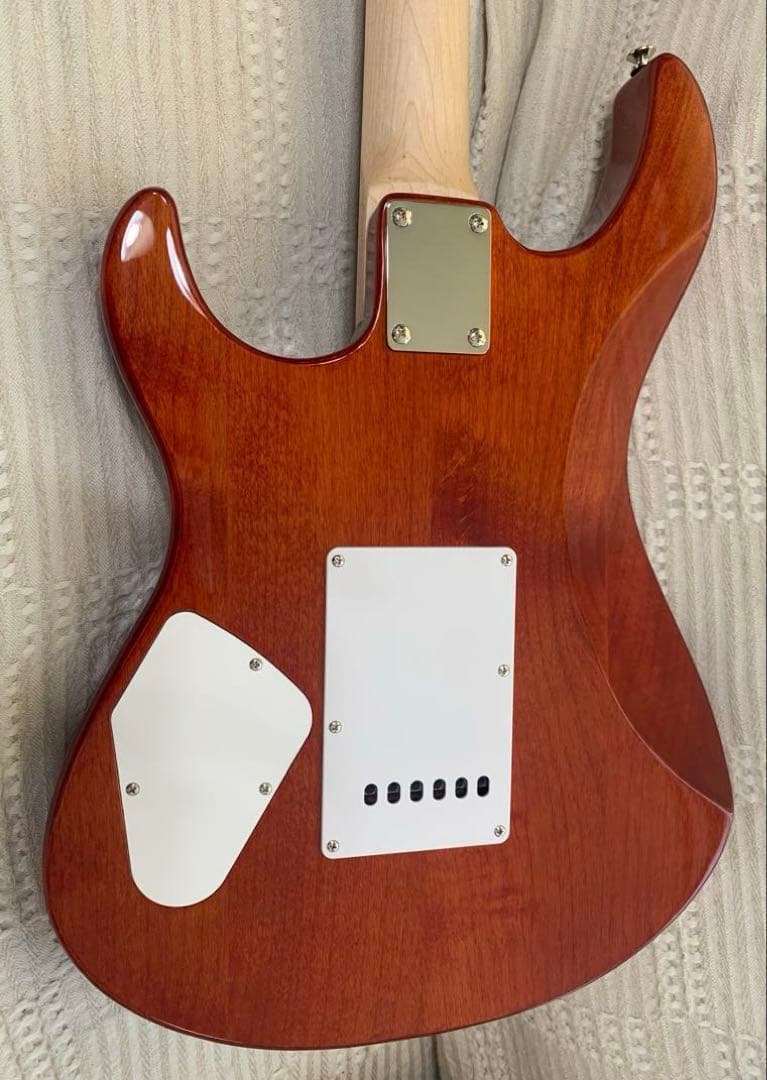 購入から3週間YAMAHA PAC212VQM CMBパシフィカ美品＋スタンド付