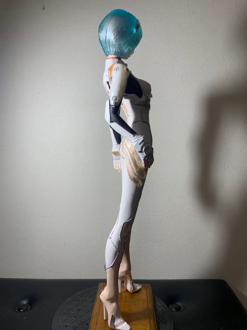 エヴァンゲリオンより綾波レイ ガレージキット完成品 荒木元太郎氏造形