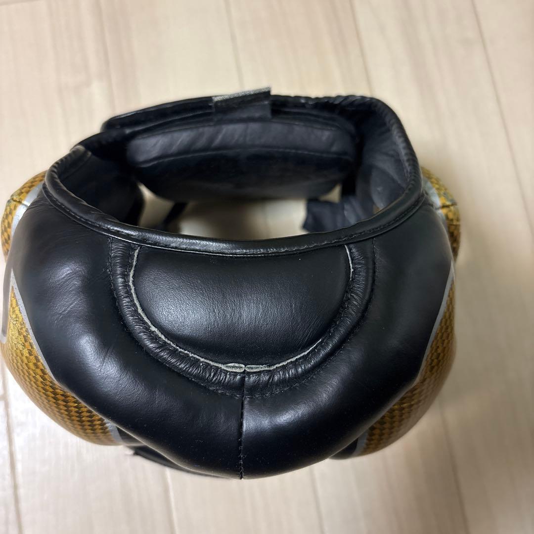 TOP KING ボクシング ヘッドギア 黒/金