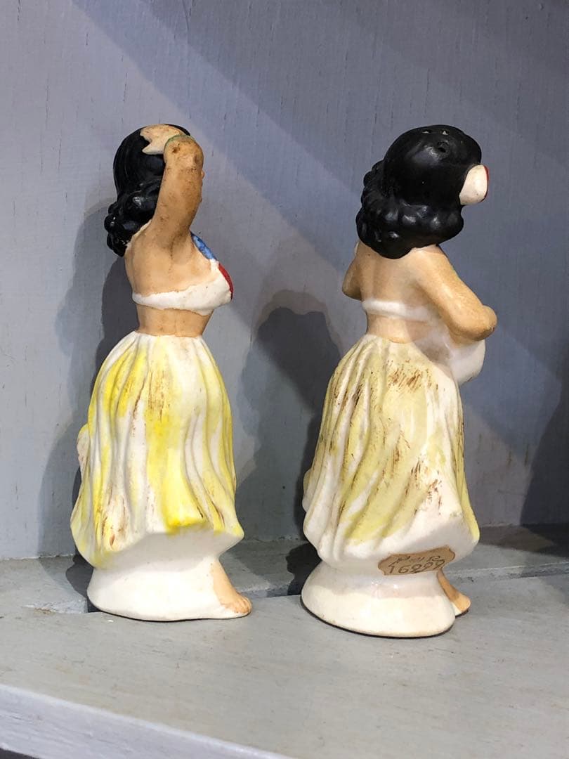 ハワイビンテージフィギュア陶器ソルトアンドペッパー2体セット