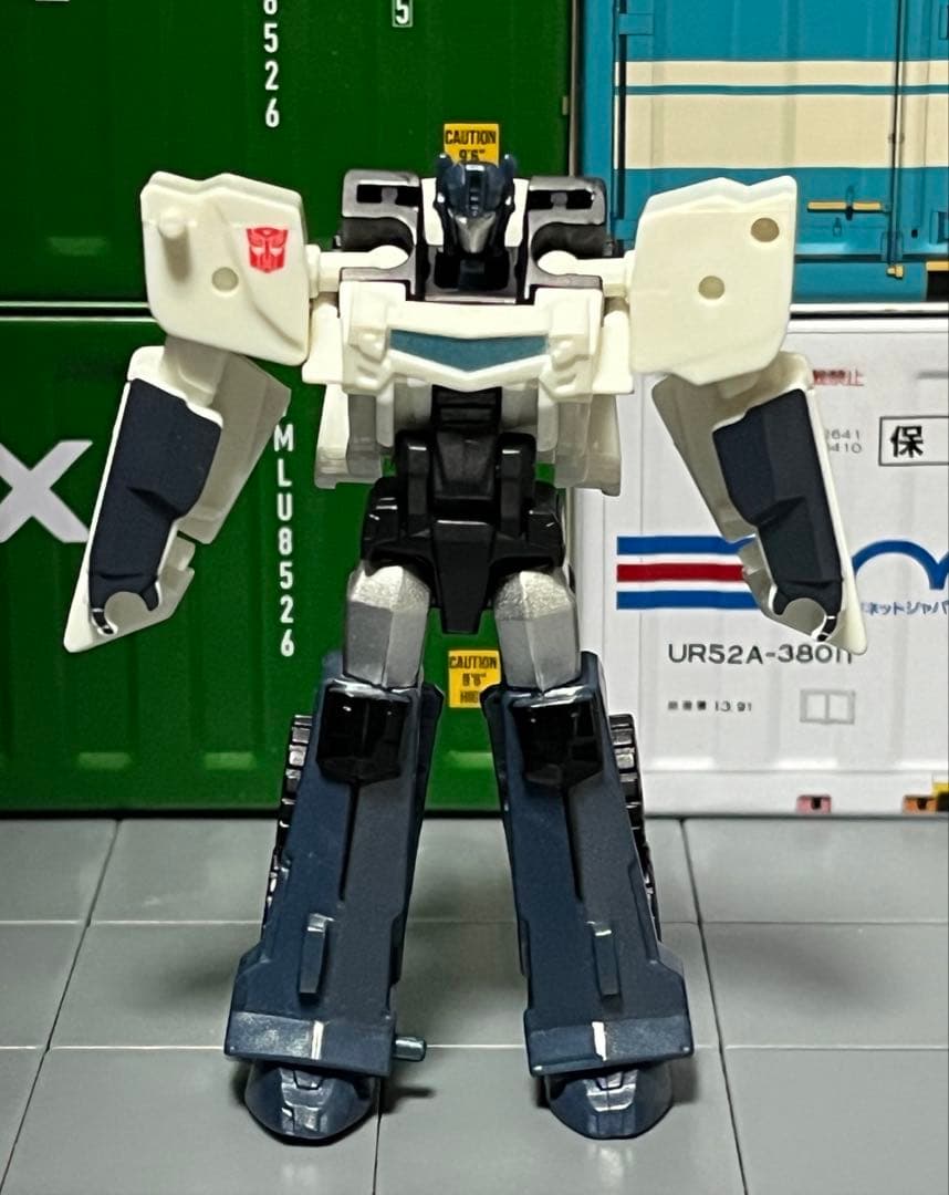 トランスフォーマー クロムチェンジャー ボウケンジャー ゴーゴーショベル