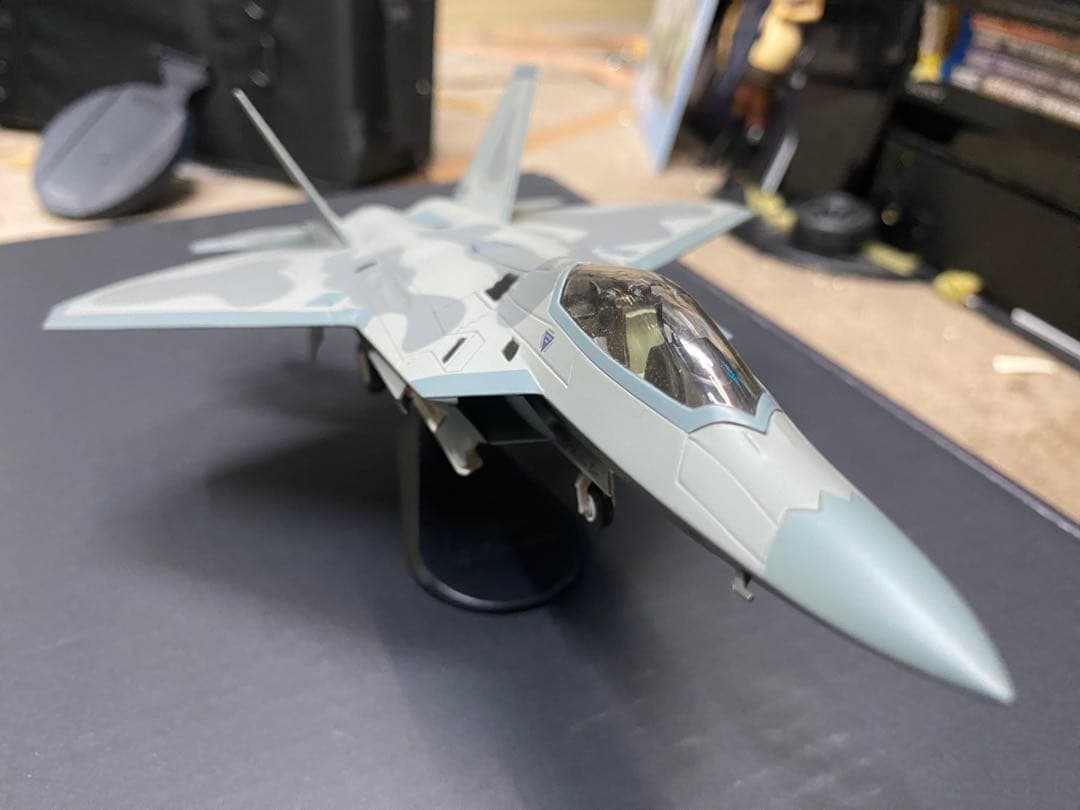 ホビーマスター　1/72 F-22ラプター　アメリカ空軍　ラングレー基地