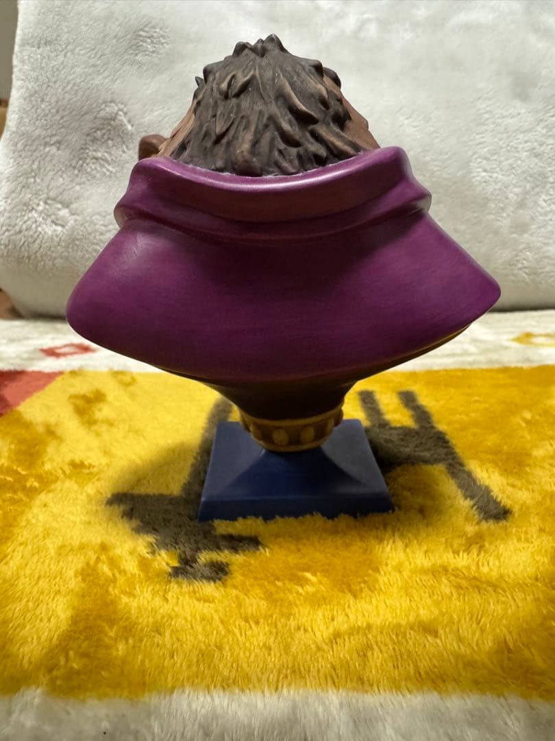 ベルとビースト 美女と野獣フィギュア　 陶器フィギュア⚠️(割れあり)