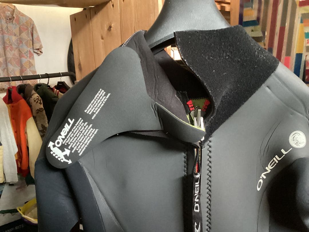 O'NEILL 3mm フルスーツ セミドライ