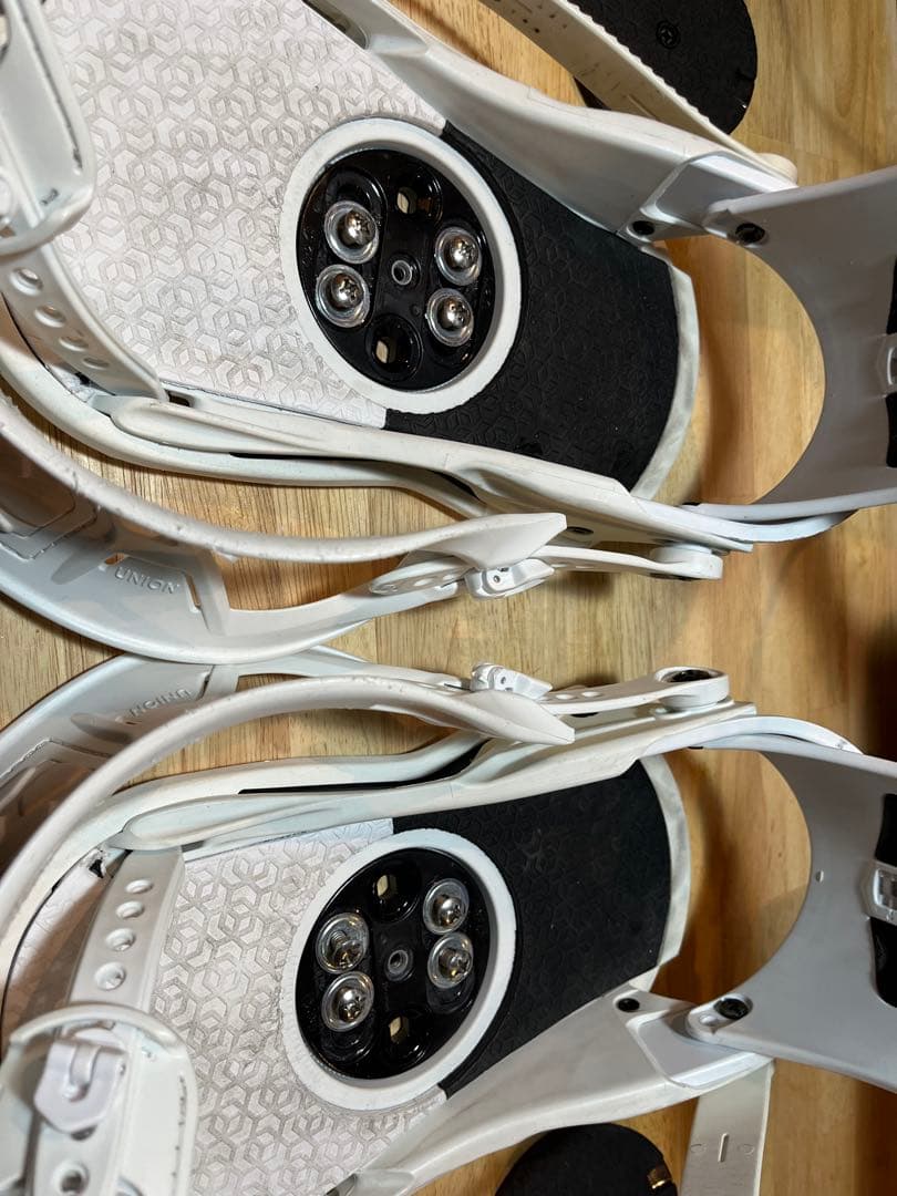 ユニオン　UNION ストラータ　Mサイズ　ホワイト