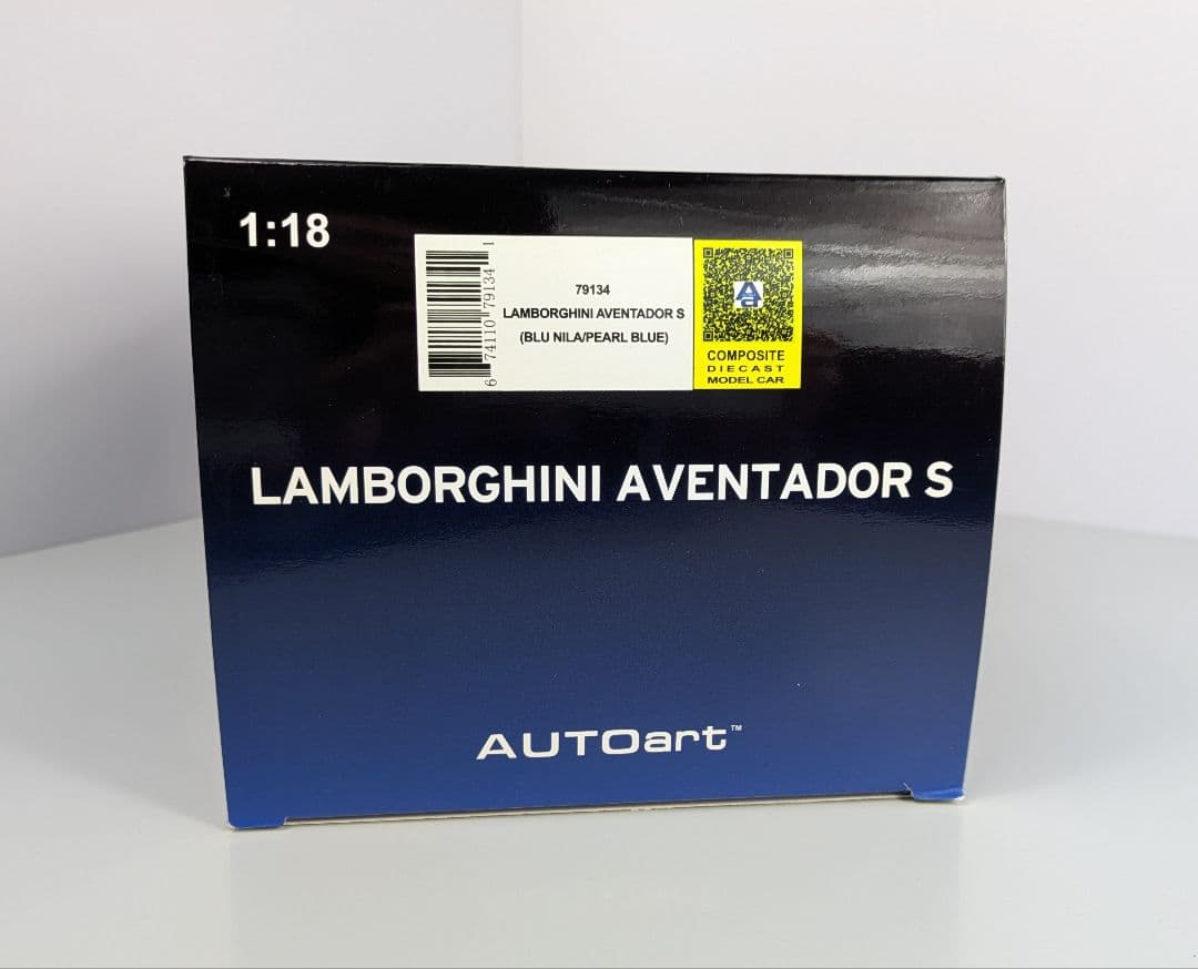 1/18 ミニカー オートアート ランボルギーニ アヴェンタドール S ブルー