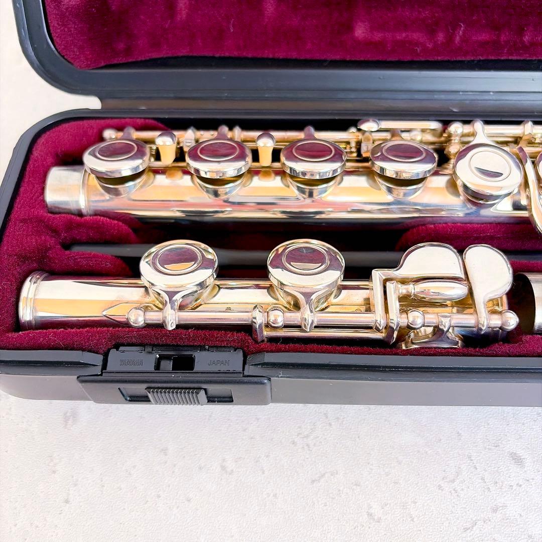 YAMAHA YFL-221 ヤマハ フルート ハードケース キャリーケース付き