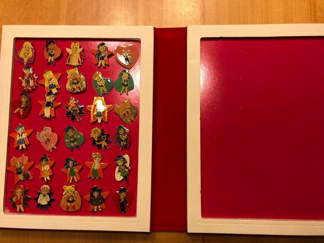 セーラームーン ピンバッジコレクション 約40個