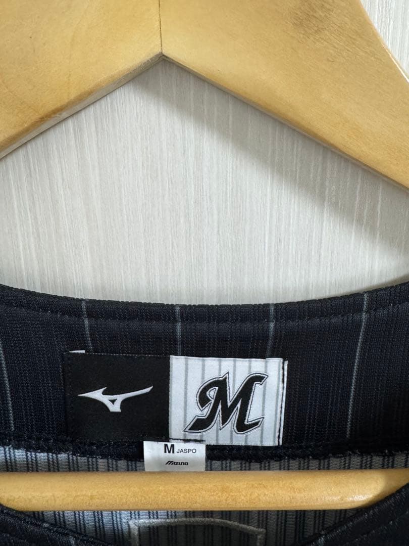 千葉ロッテ　ビジターユニフォーム　佐藤都志也32