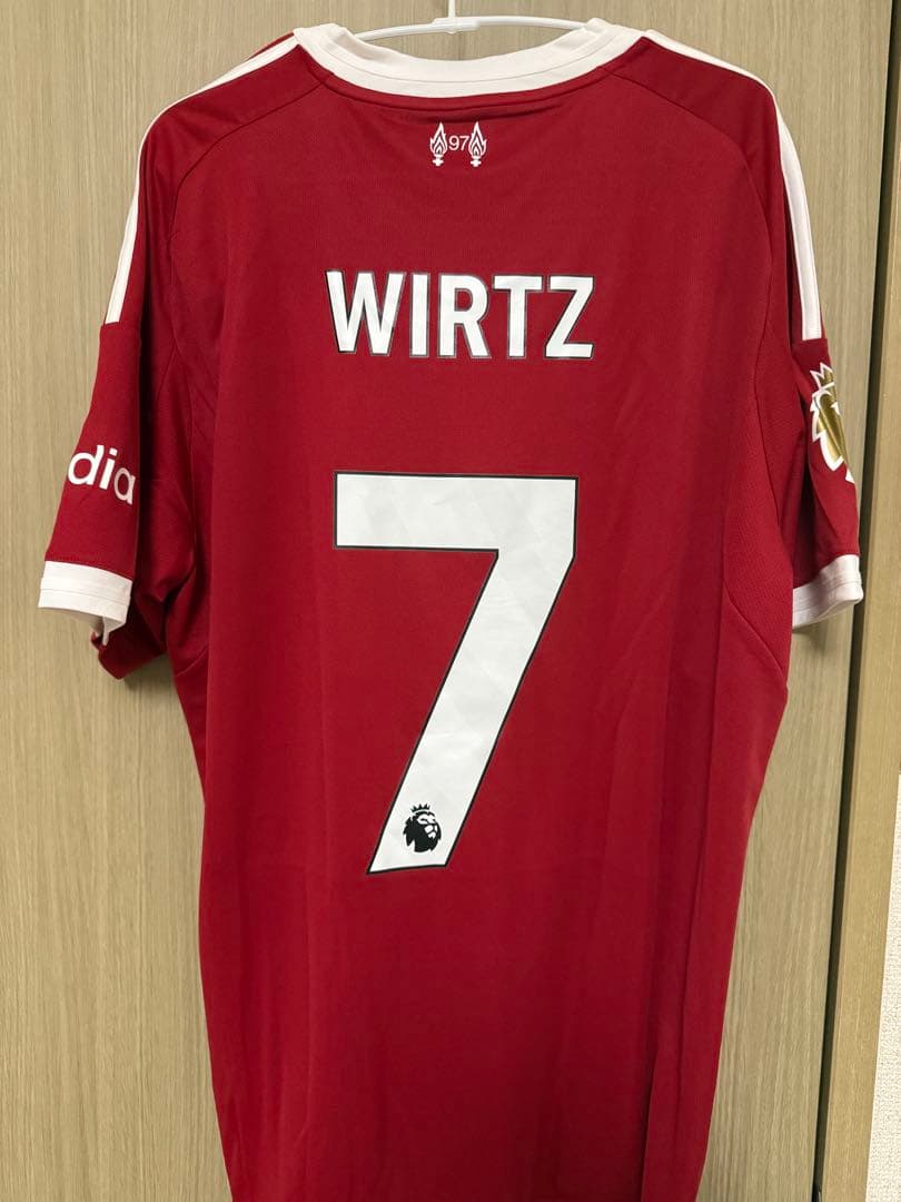 リヴァプール現地公式ストア正規品リヴァプール ユニフォーム ヴィルツ Lサイズ