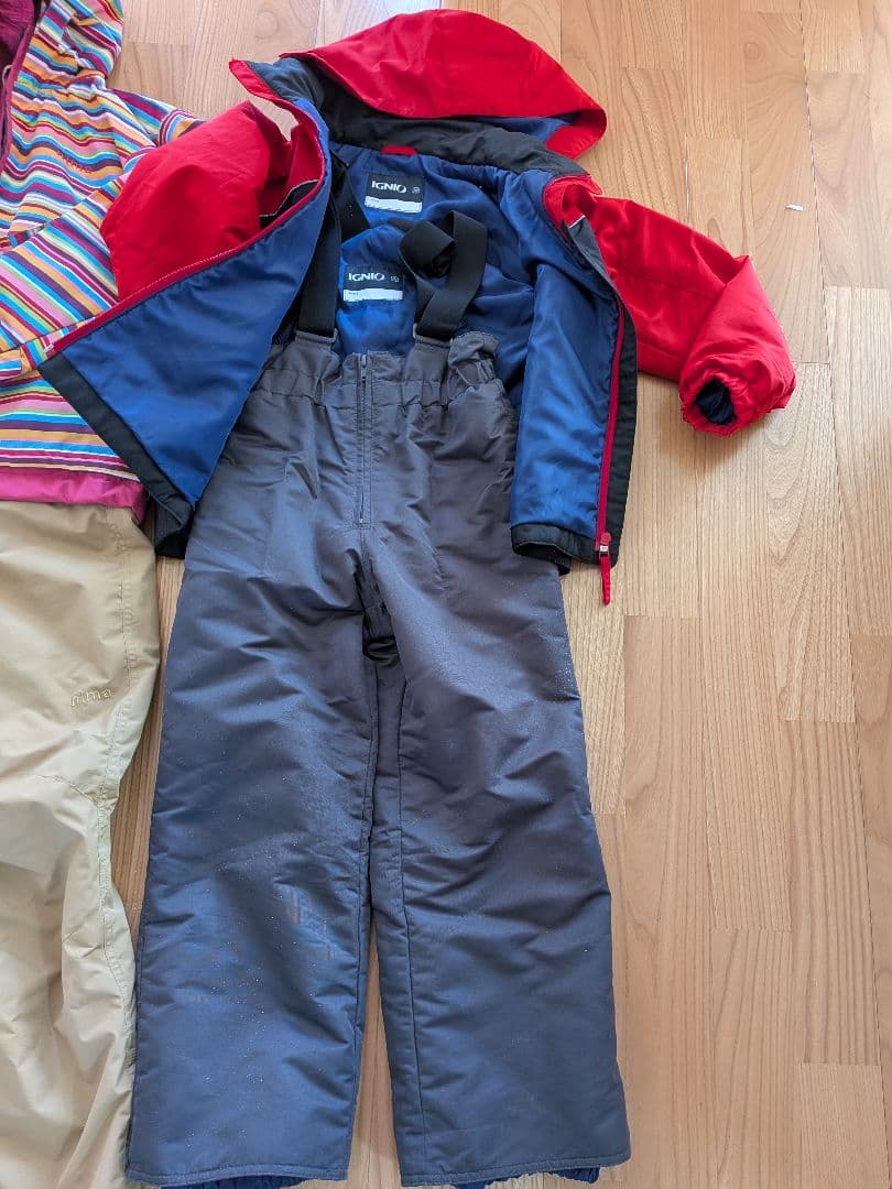 IGNIO スノーボードウェア 130サイズ nima 140size　2着
