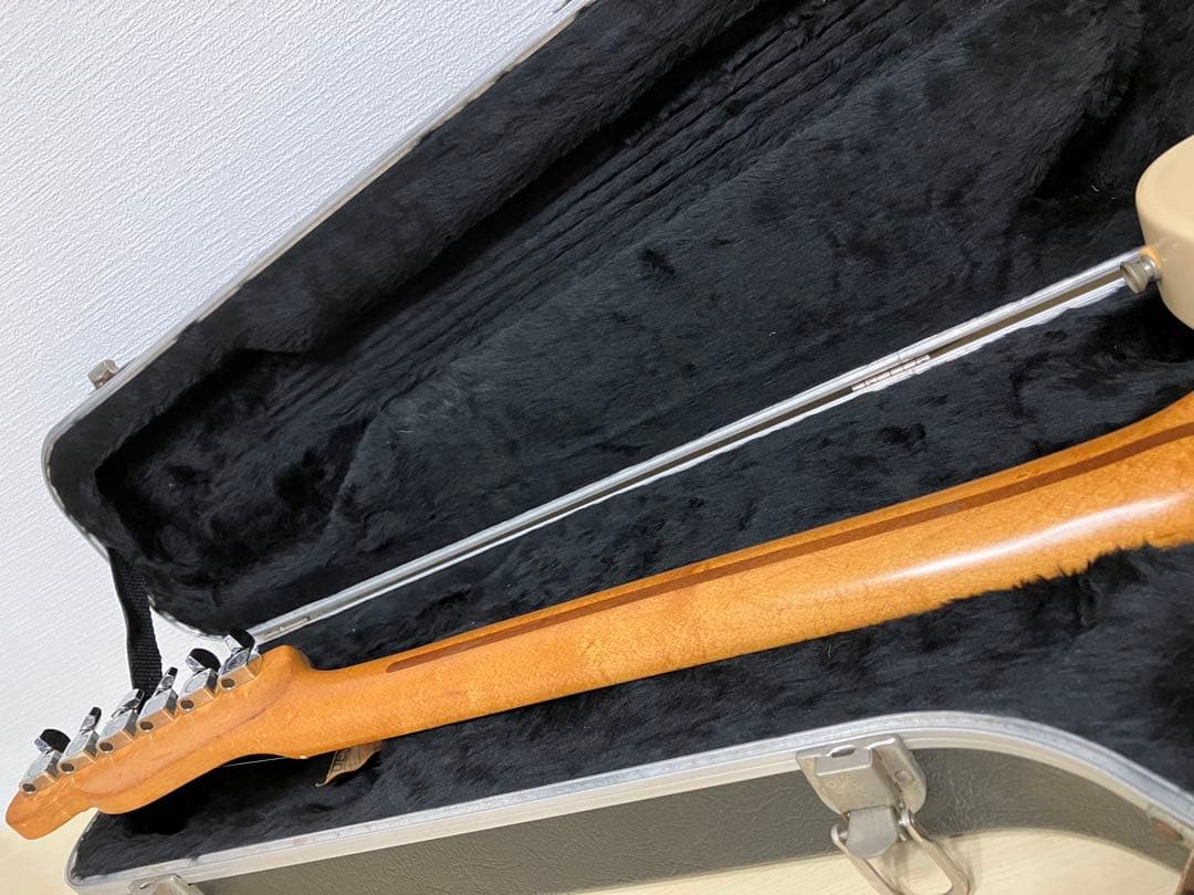 Fender テレキャスター ハードケース付き