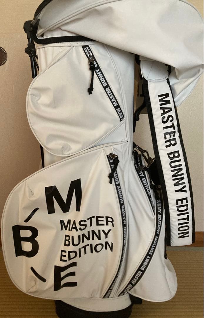 b*k様 2025年製マスターバニーエディション　マットスタンドキャディバッグ