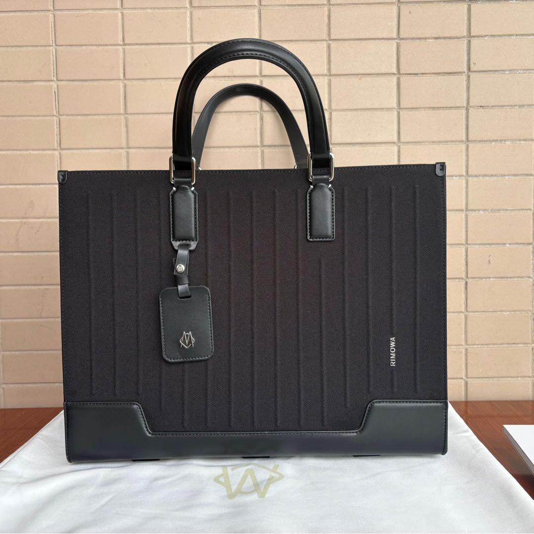 （予約販売） ビジネスバッグ ブラック ストライプデザイン