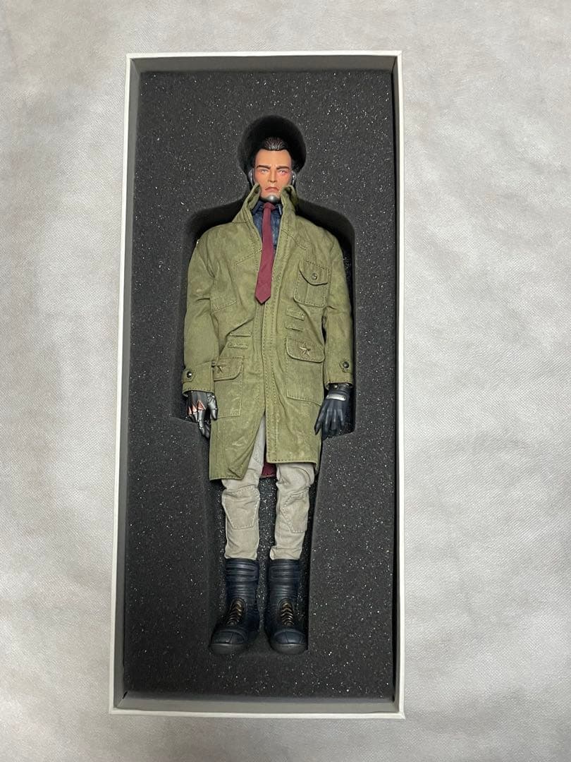 AX2 Studio BOOM- SMITH BAKER サイバーコップ1/6