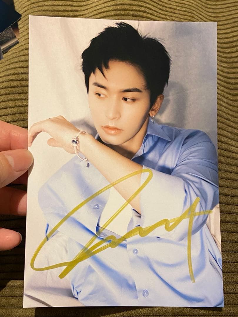 張哲翰 直筆サインまとめ 大幅割引入り(4月15日に返送する予定)